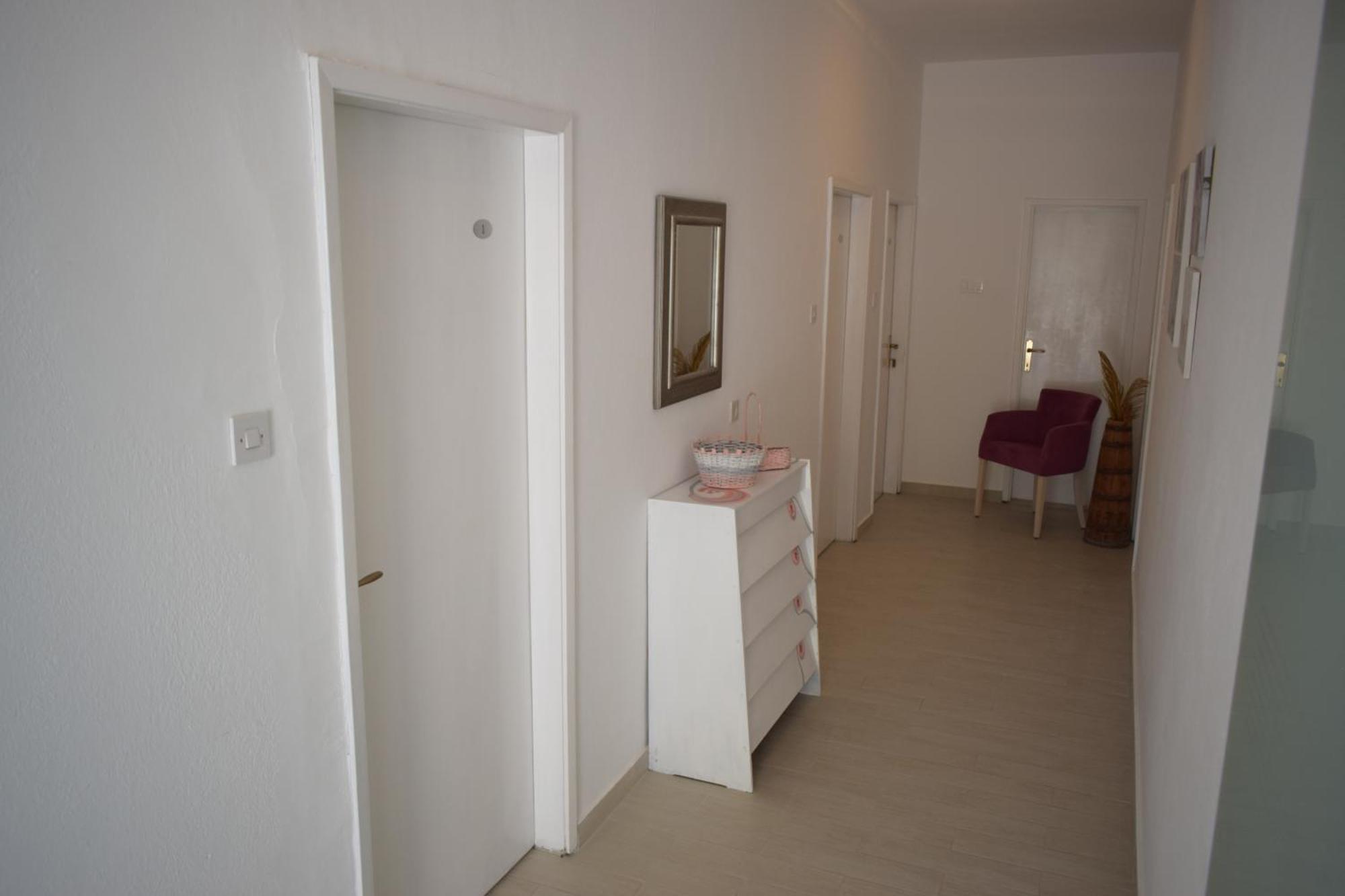 Apartment Antonella Makarska Bagian luar foto