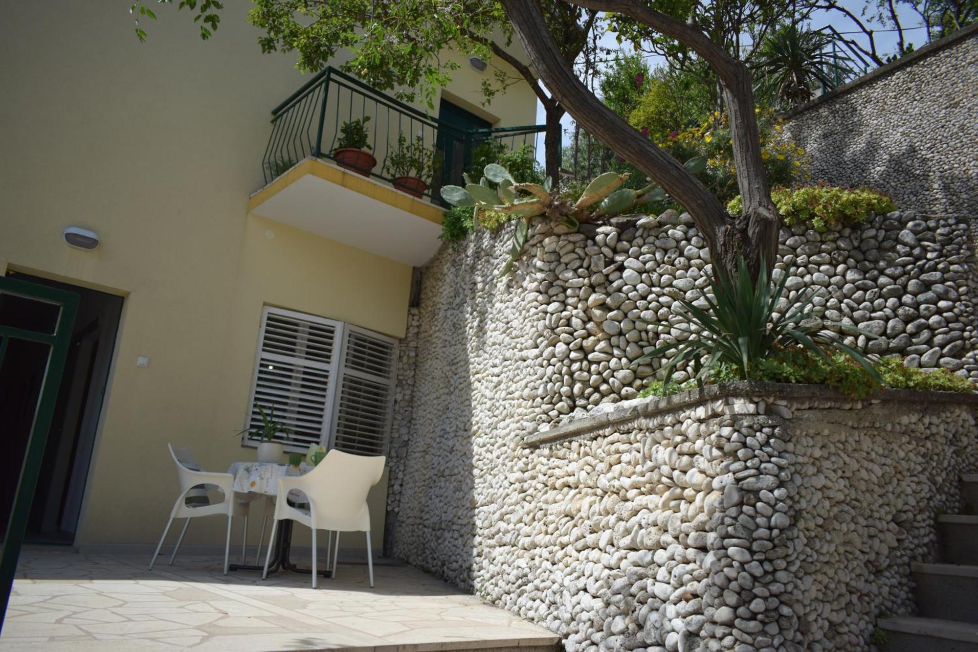 Apartment Antonella Makarska Bagian luar foto